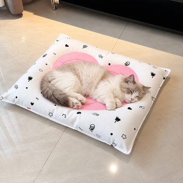 Cooling Gel Mat for Cats & Small Dogs – Waterproof & Scratch-Resistant